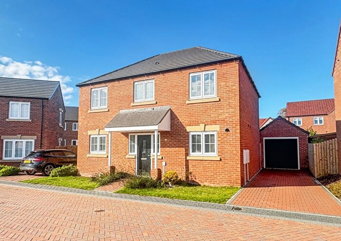4 Bedroom Detached House For Sale In Smith Crescent, Anlaby, Hull, Yorkshire, HU10
