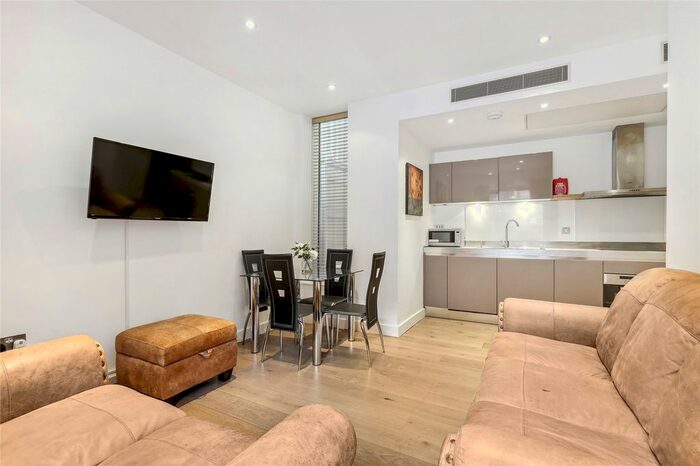 2 Bedroom Flat To Rent In Gatliff Road, Belgravia, SW1W