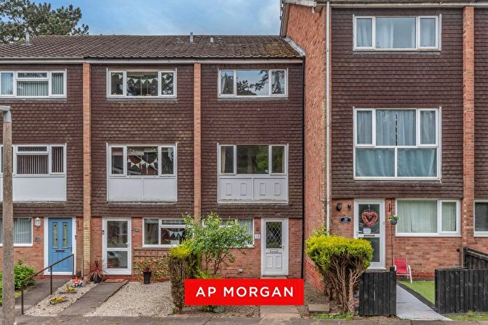 4 Bedroom Terraced House For Sale In Hillside, Southcrest, Redditch, B98