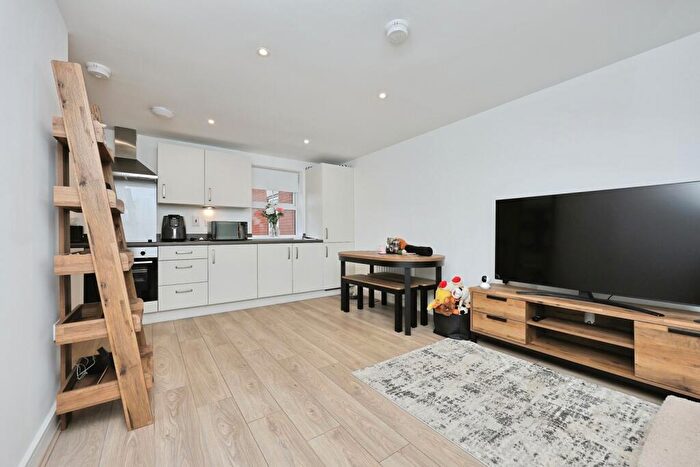 1 Bedroom Flat For Sale In Turner Crescent, Postwick, NR13