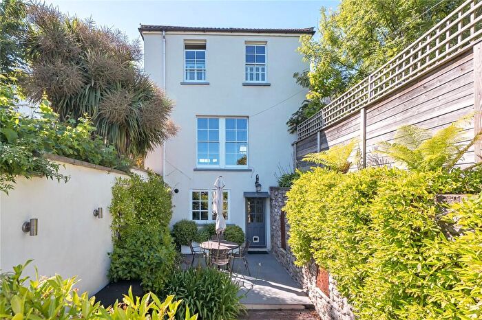 2 Bedroom Detached House For Sale In Woodbury Lane, Redland, Bristol, BS8