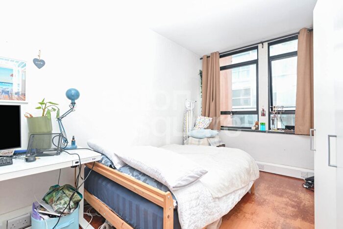 1 Bedroom Flat To Rent In Grays Inn Road, London, WC1X