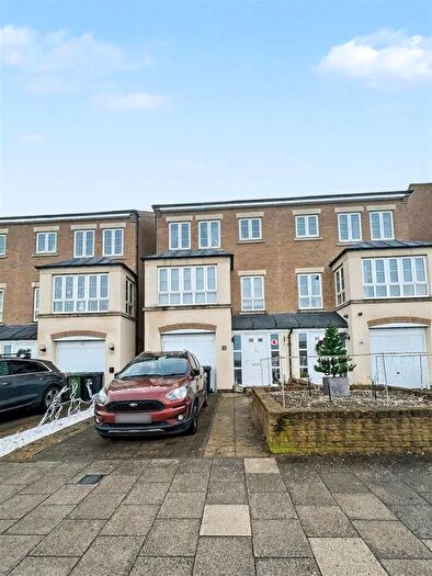 4 Bedroom Semi Detached House For Sale In Park View, Corby, NN17