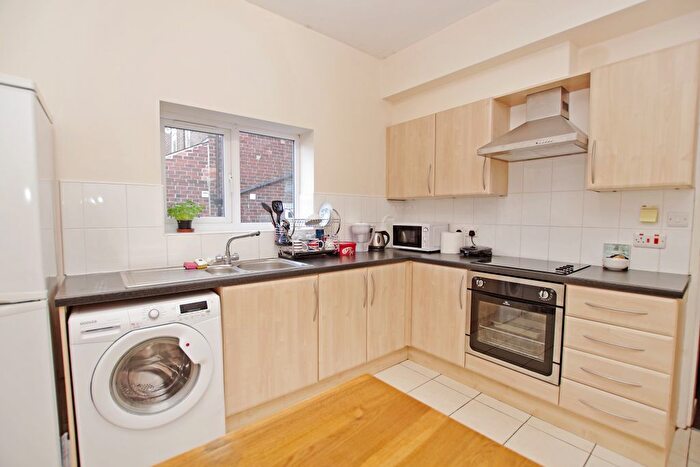 2 Bedroom Flat To Rent In Ecclesall Road, Ecclesall Road, Sheffield, S11