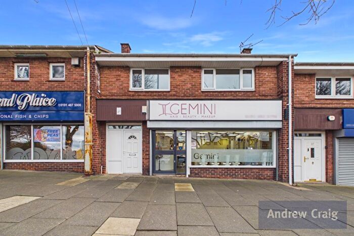 2 Bedroom Flat For Sale In Southend Road, Gateshead, NE9