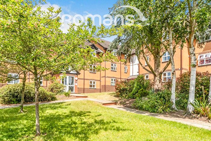 2 Bedroom Apartment To Rent In Waller Court, Caversham, RG4