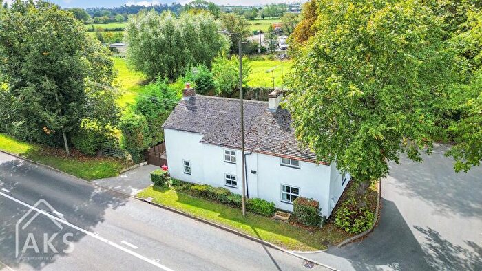 5 Bedroom Detached House For Sale In Uttoxeter Road, Foston, DE65