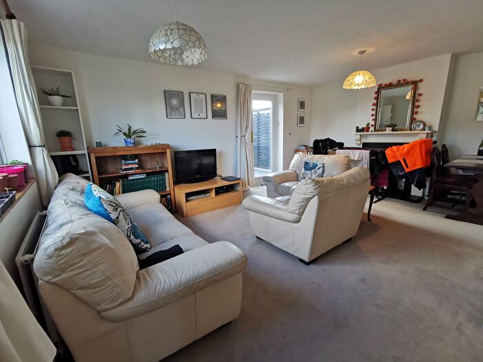 3 Bedroom Maisonette To Rent In Girdlestone Road, Oxford, OX3
