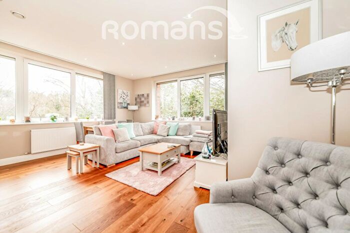 2 Bedroom Apartment To Rent In Fleet House, Fleet, GU51