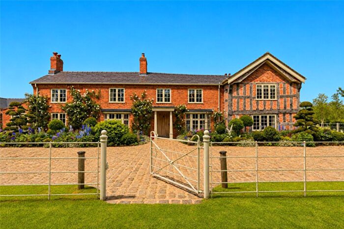 6 Bedroom Detached House For Sale In Faddiley, Nantwich, Cheshire, CW5