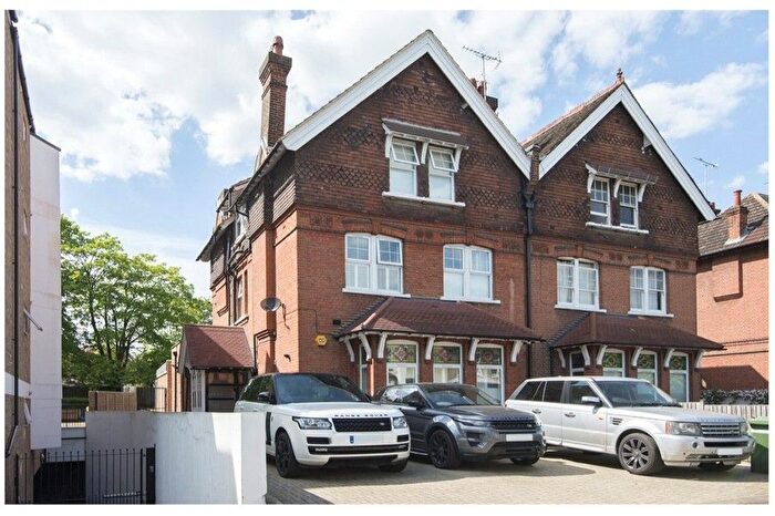 1 Bedroom Flat To Rent In Flat, Hermon Hill, Wanstead, E11