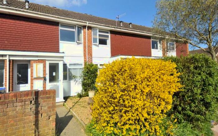 1 Bedroom Flat To Rent In Montreal Way, Worthing, BN13