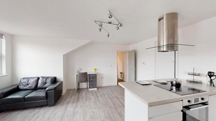 1 Bedroom Flat To Rent In Flat Portland Lodge, Portland Road, Nottingham, NG7