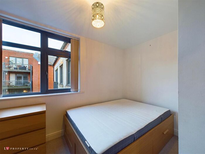 2 Bedroom Apartment To Rent In Metalworks, Warstone Lane, B18