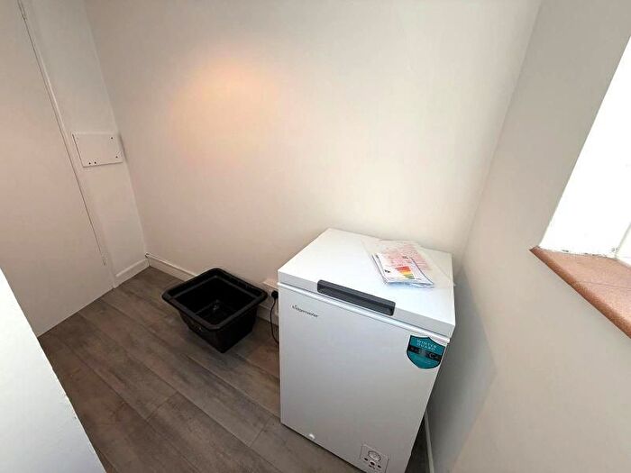 2 Bedroom Flat To Rent In Chalybeate Street, Aberystwyth, SY23