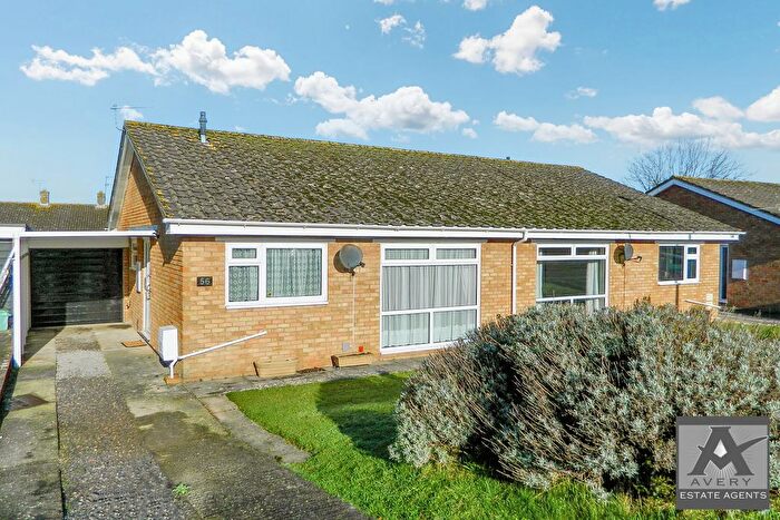 2 Bedroom Bungalow To Rent In Vereland Road, Hutton, BS24