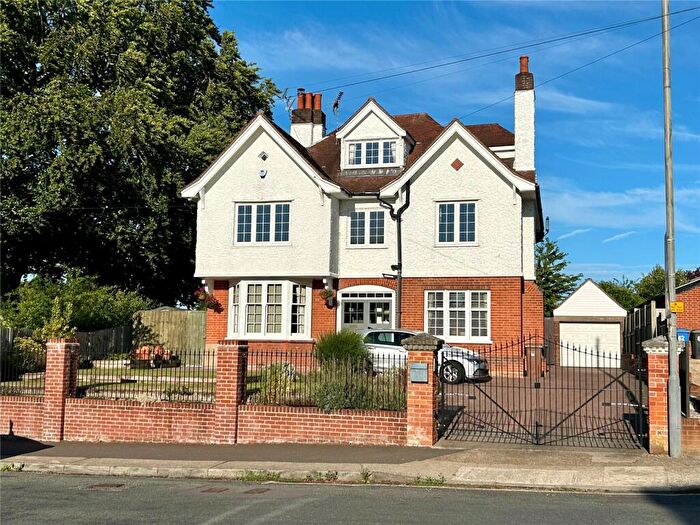 5 Bedroom Detached House For Sale In Westerfield Road, Ipswich, Suffolk, IP4