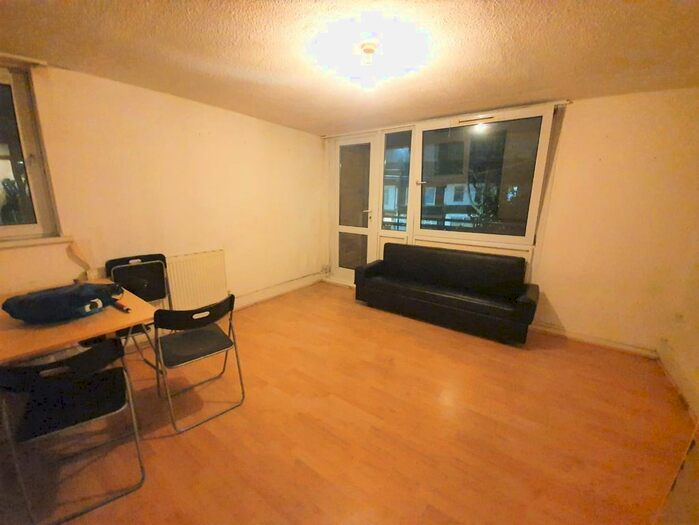 1 Bedroom Flat To Rent In Parkhurst Road, Manor Park E12