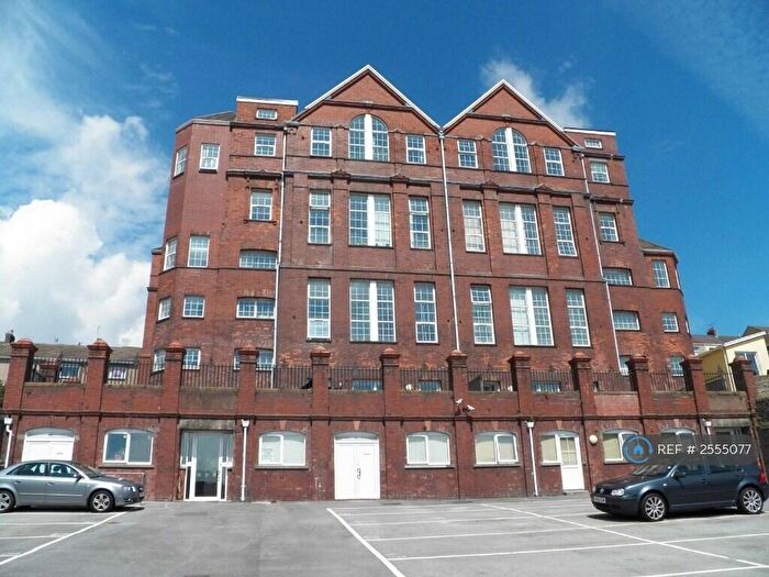 1 Bedroom Flat To Rent In St, St. Thomas, Swansea, SA1