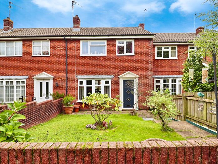 3 Bedroom Terraced House For Sale In Springwood, Cardiff, CF23