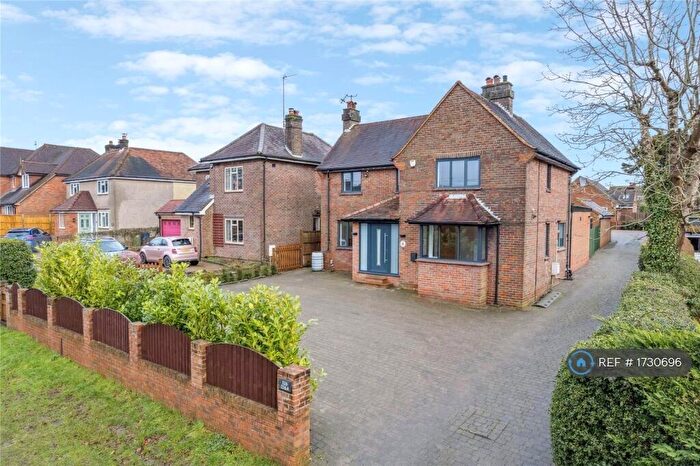 4 Bedroom Detached House To Rent In Woodside Road, Amersham, HP6