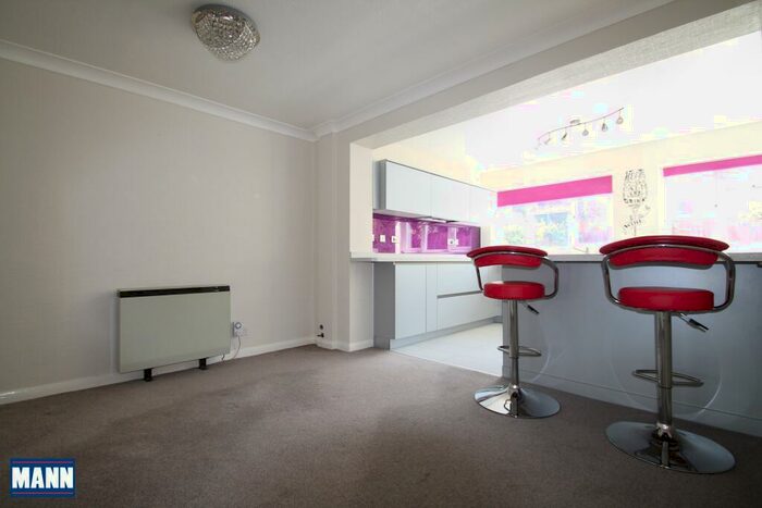 3 Bedroom House To Rent In Miskin Road, Dartford, DA1