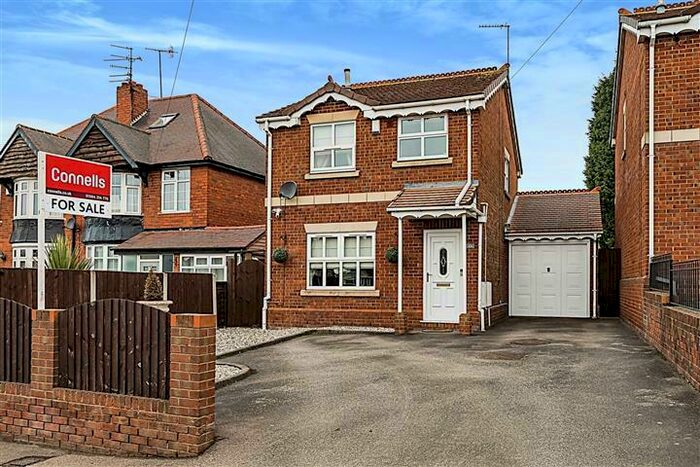 3 Bedroom House To Rent In Cinder Road, Dudley, DY3