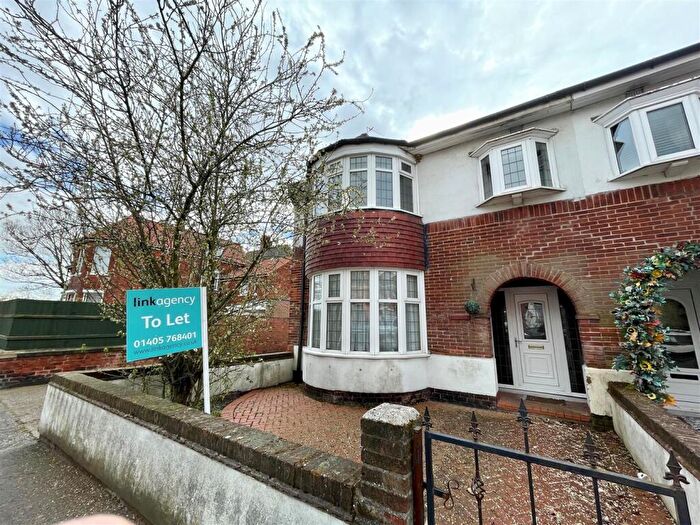 3 Bedroom End Of Terrace House To Rent In Salisbury Avenue, Goole, DN14