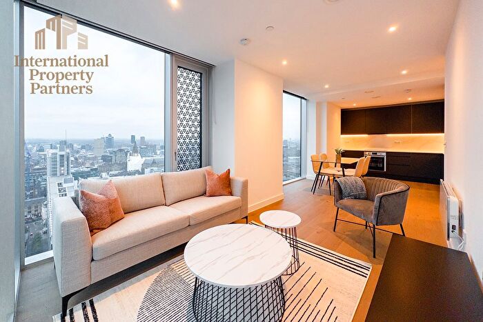 2 Bedroom Flat To Rent In Viadux, Great Bridgewater Street, Manchester, M1