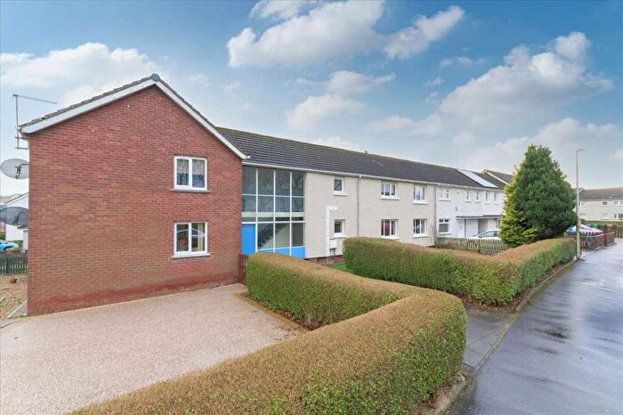 2 Bedroom Apartment For Sale In Forker Avenue, Rosyth, KY11