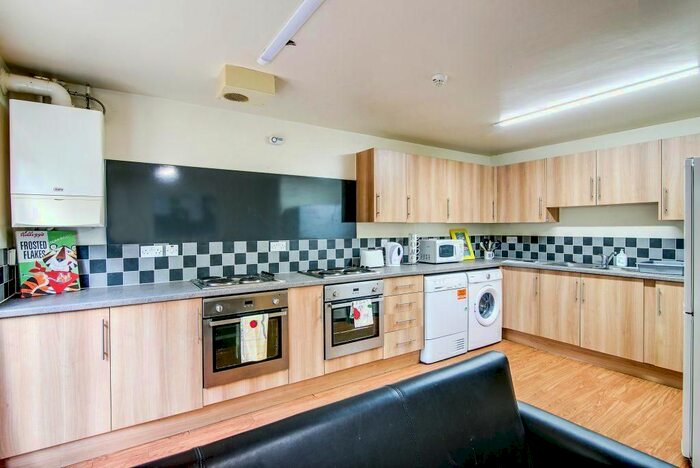 1 Bedroom Flat To Rent In Hamill Terrace, Parham Road, Canterbury, CT1