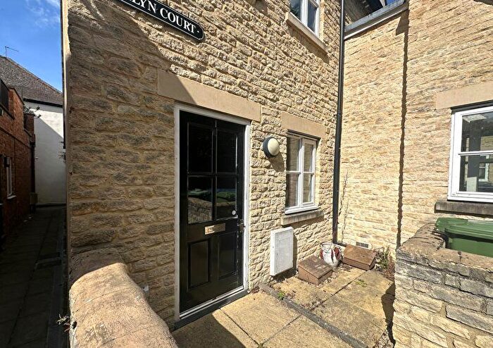 1 Bedroom Flat To Rent In Evelyn Court, Cowley Road, Oxford, OX4