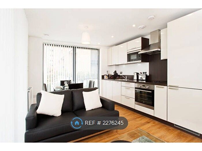 1 Bedroom Flat To Rent In Brampton House, London, SE16