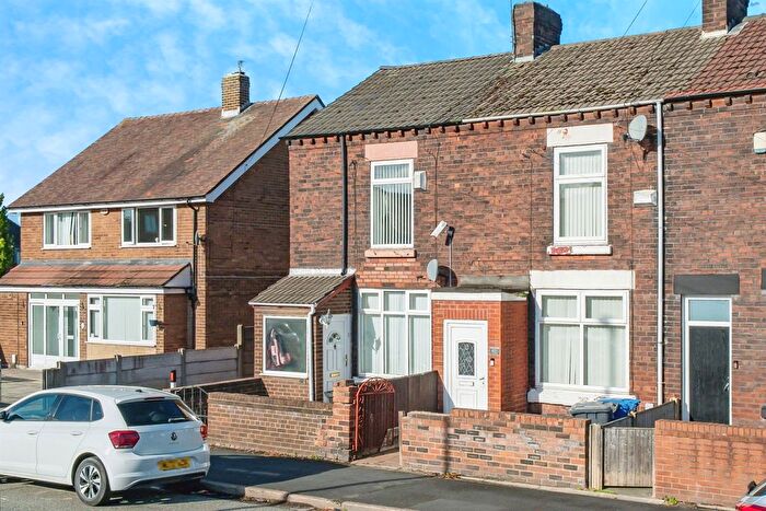 2 Bedroom End Of Terrace House For Sale In Hale Road, Widnes, WA8