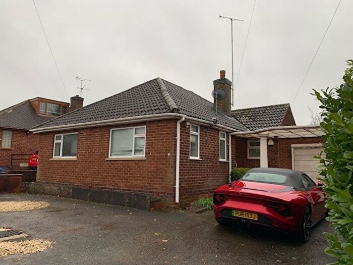 3 Bedroom Detached Bungalow To Rent In Bedroom Detached Bungalow, Springfield, Littleover, DE23