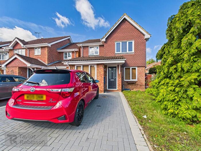 4 Bedroom House To Rent In Graveney Road, Maidenbower, Crawley, West Sussex., RH10