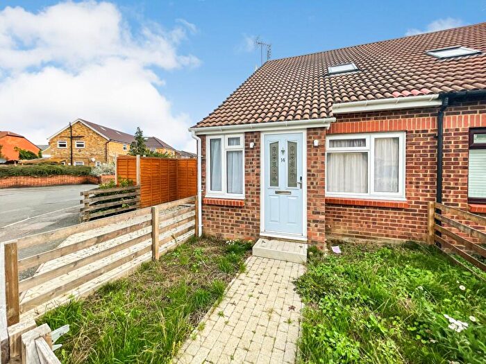 1 Bedroom Semi-Detached House To Rent In Cobb Close, Datchet, SL3