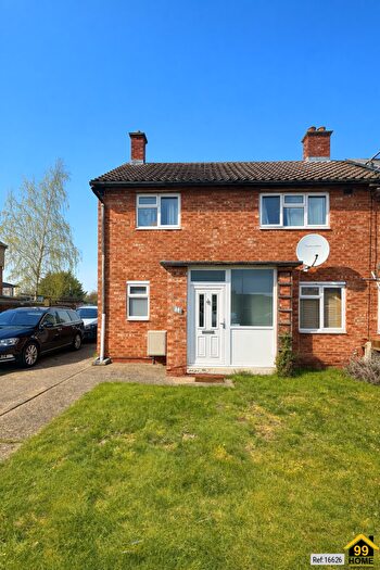 3 Bedroom Semi Detached House For Sale In Wilson Marriage Road, Colchester, Essex, CO4