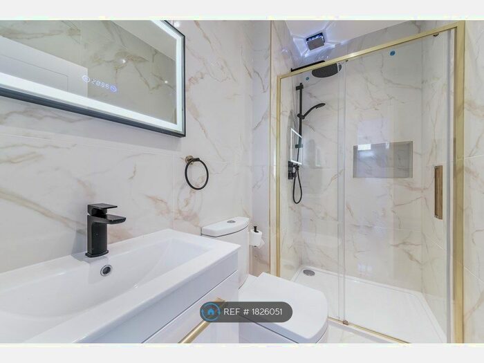 4 Bedroom Terraced House To Rent In Highbarrow Road, Croydon, CR0