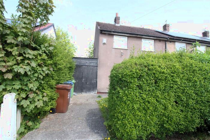2 Bedroom End Terrace House To Rent In Coleridge, Greater Manchester, Manchester, SK5