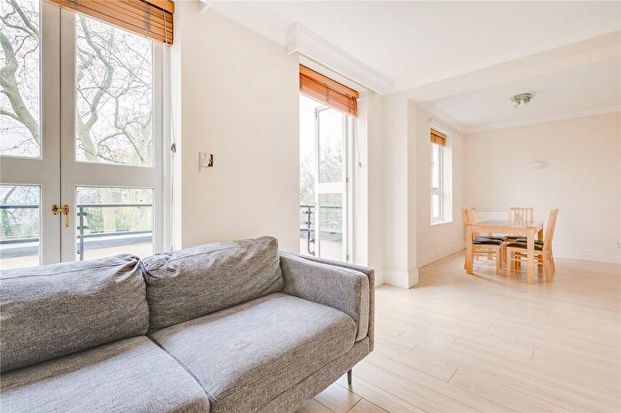 2 Bedroom Flat To Rent In Goldsmith House, Irving Mews, N1