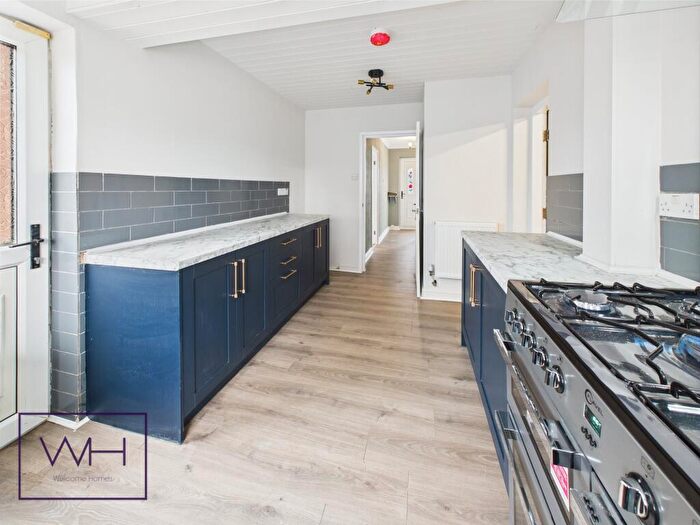 5 Bedroom House To Rent In Brook Way, Arksey, Doncaster, DN5
