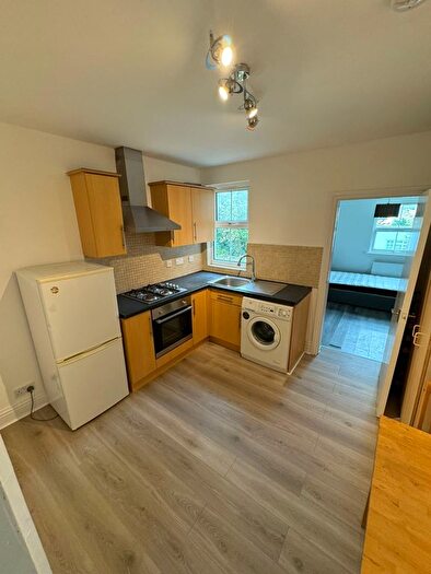 1 Bedroom Flat To Rent In Evering Road, London, E5