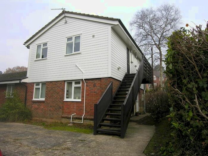 Studio To Rent In Streatfield Road, Heathfield, East Sussex, TN21