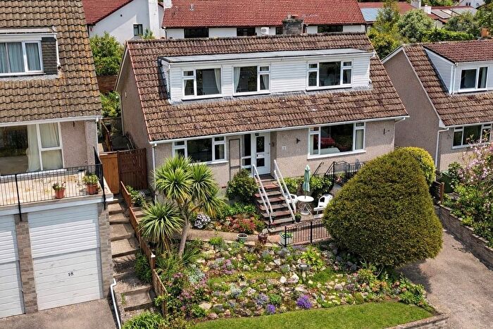 3 Bedroom Detached House For Sale In Hawthorn Gardens, Worle Hillside, Weston-Super-Mare, BS22