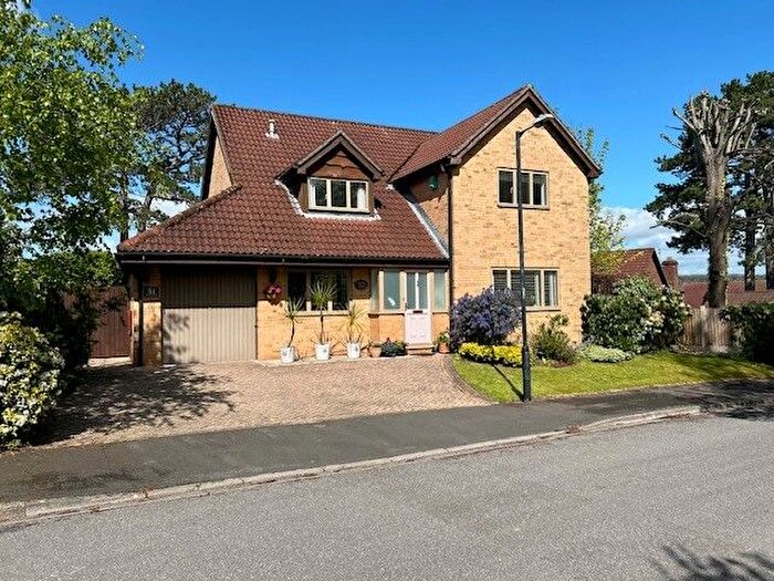 4 Bedroom Detached House For Sale In Glenavon Park, Bristol, BS9