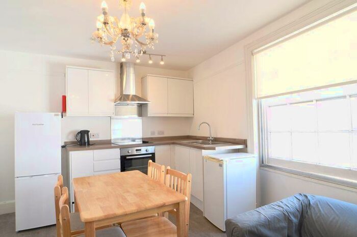 5 Bedroom Maisonette To Rent In St. Georges Road, Brighton, BN2