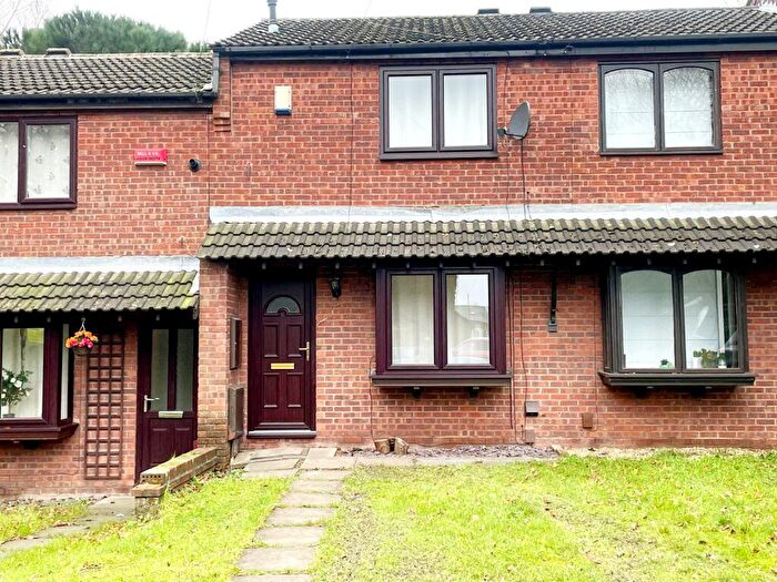 2 Bedroom Town House To Rent In Portland Court, Sherwood, Nottingham, NG5