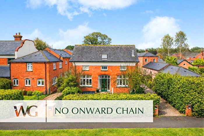 3 Bedroom Detached House For Sale In Russell Way, Exeter, Devon, EX2