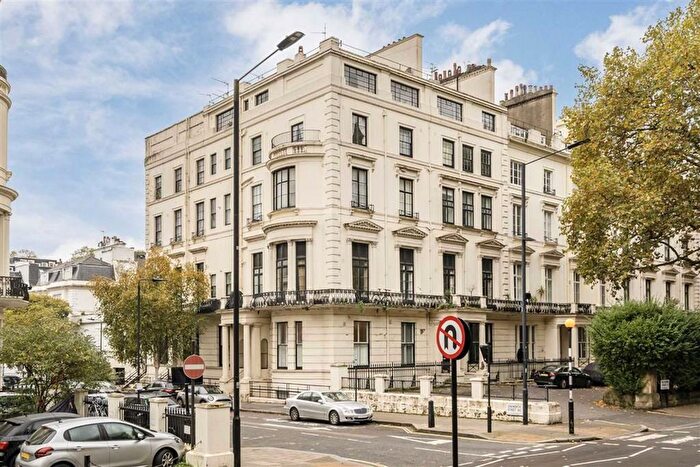 2 Bedroom Flat To Rent In Westbourne Terrace, London, W2